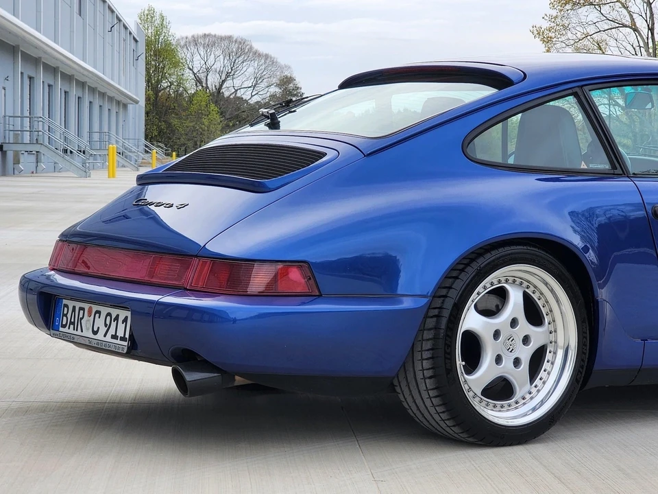 1993 Porsche 964 Carrera 4 - Image 18 of 21