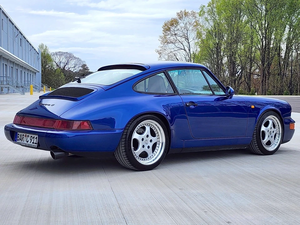 1993 Porsche 964 Carrera 4 - Image 16 of 21