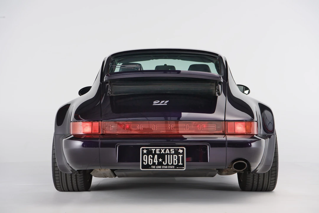 1993 Porsche 964 Carrera 4 - Image 6 of 31