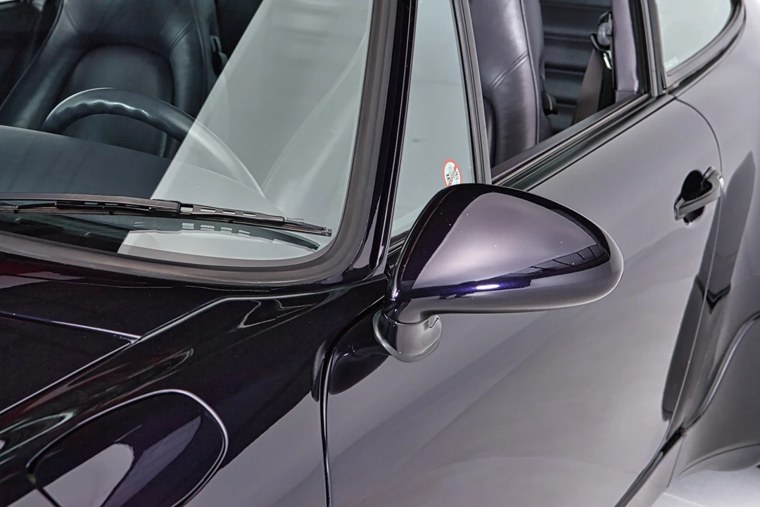 1993 Porsche 964 Carrera 4 - Image 27 of 31