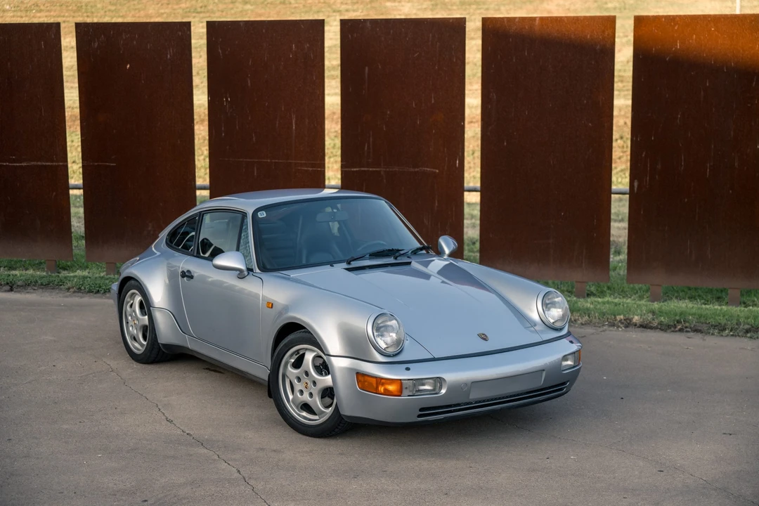 1993 Porsche 964 Carrera 4 - Image 26 of 31
