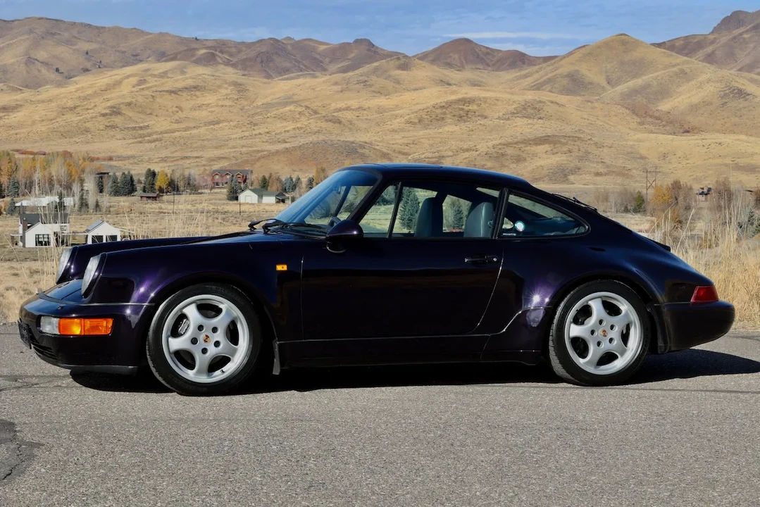1993 Porsche 964 Carrera 4 - Image 17 of 31