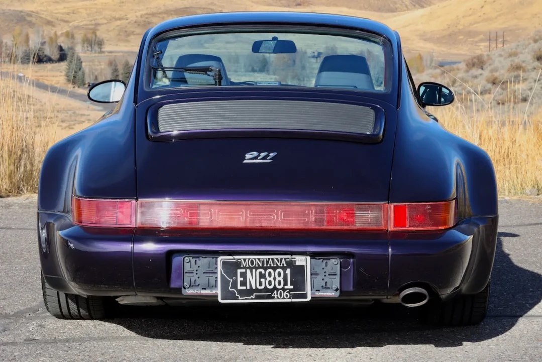 1993 Porsche 964 Carrera 4 - Image 25 of 31