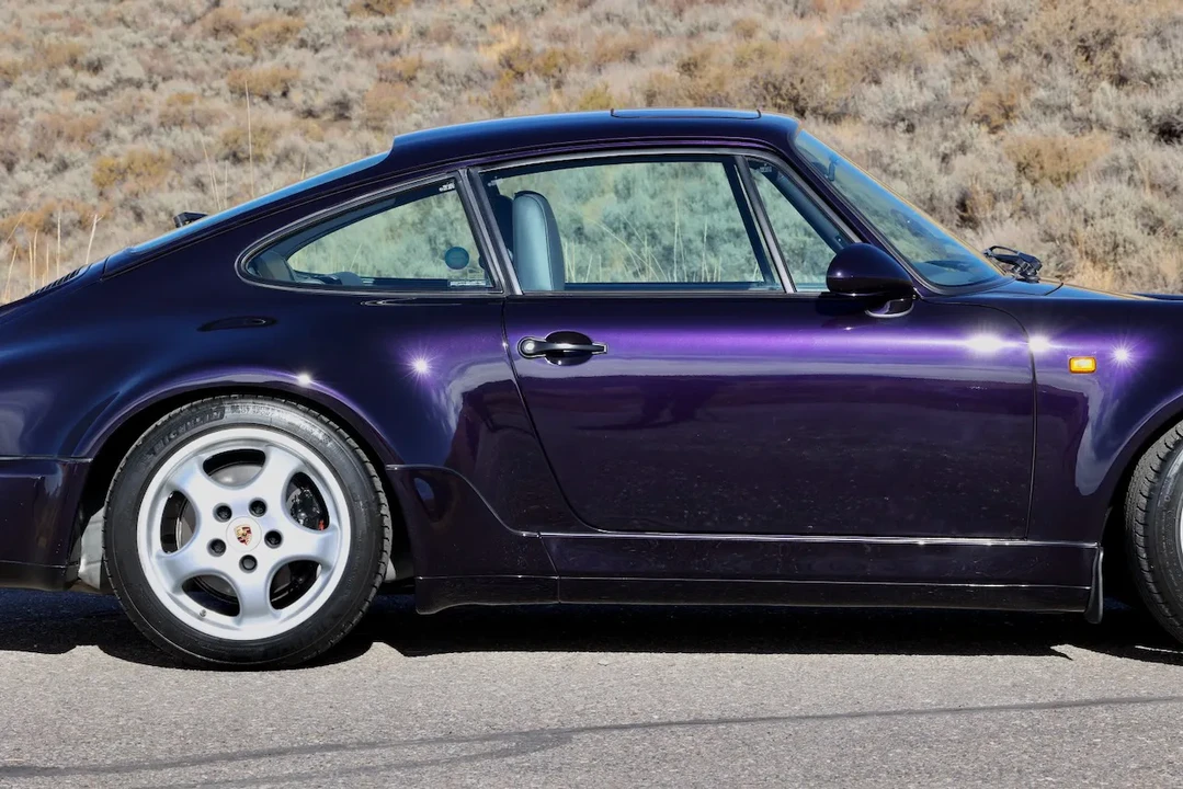 1993 Porsche 964 Carrera 4 - Image 28 of 31