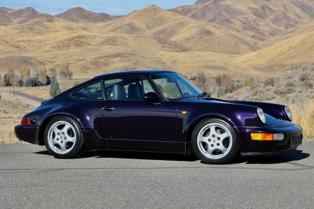 1993 Porsche 964 Carrera 4 - Image 10 of 31