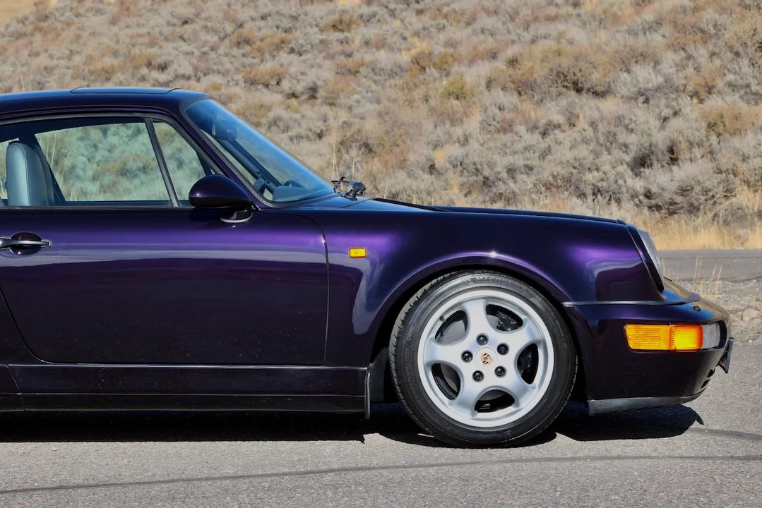 1993 Porsche 964 Carrera 4 - Image 29 of 31