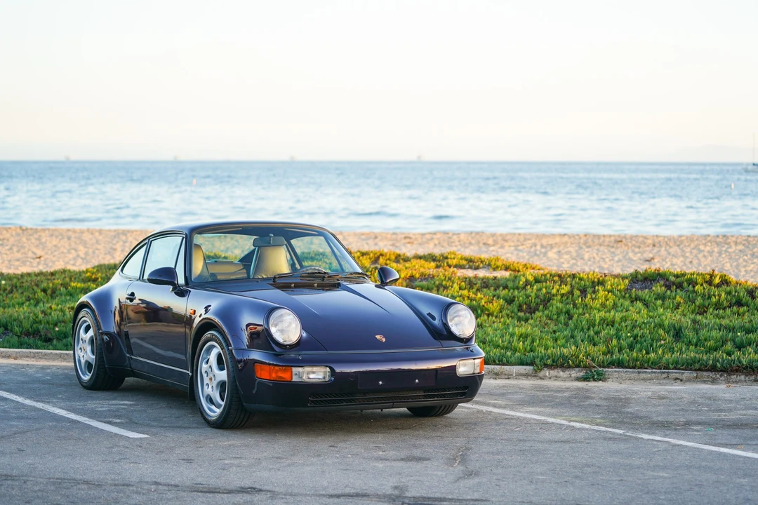 1993 Porsche 964 Carrera 4 - Image 13 of 31