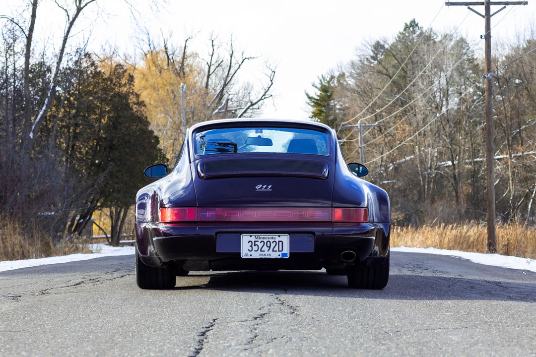1993 Porsche 964 Carrera 4 - Image 25 of 31