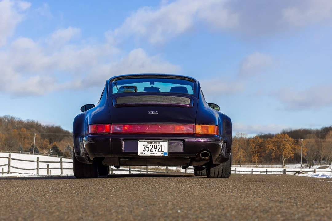 1993 Porsche 964 Carrera 4 - Image 27 of 31