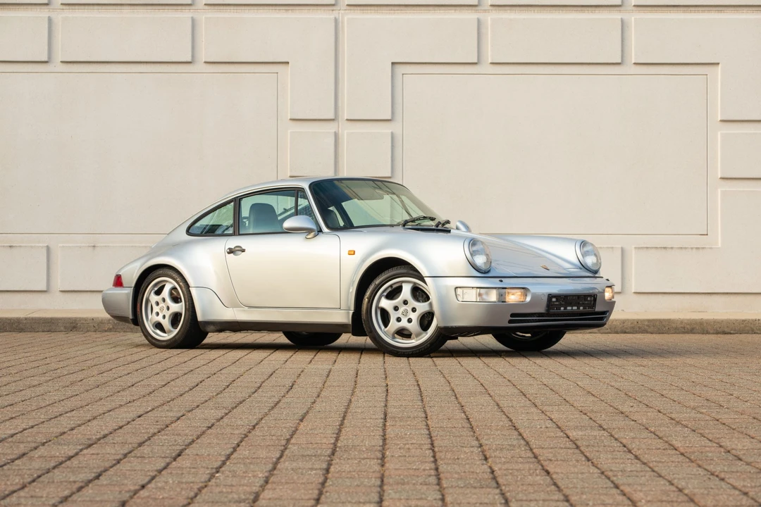 1993 Porsche 964 Carrera 4 - Image 2 of 31