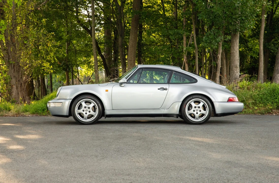 1993 Porsche 964 Carrera 4 - Image 13 of 31