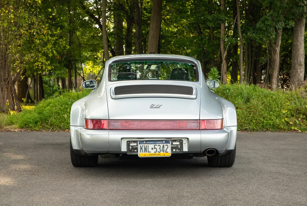 1993 Porsche 964 Carrera 4 - Image 15 of 31