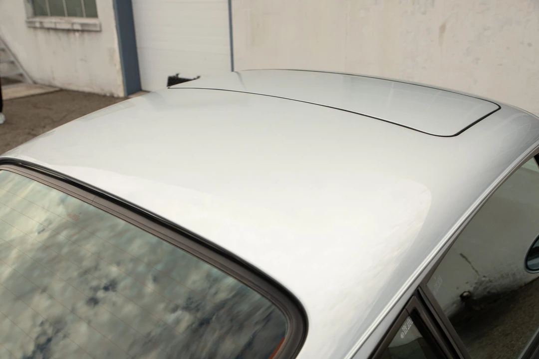1993 Porsche 964 Carrera 4 - Image 28 of 31