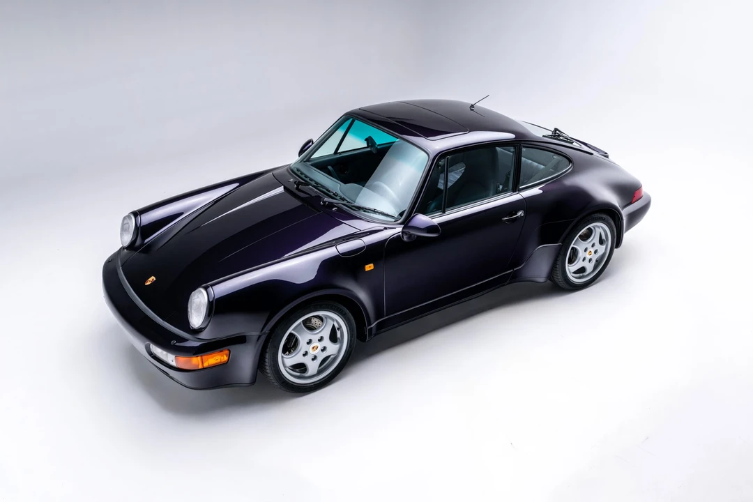 1993 Porsche 964 Carrera 4 - Image 10 of 31