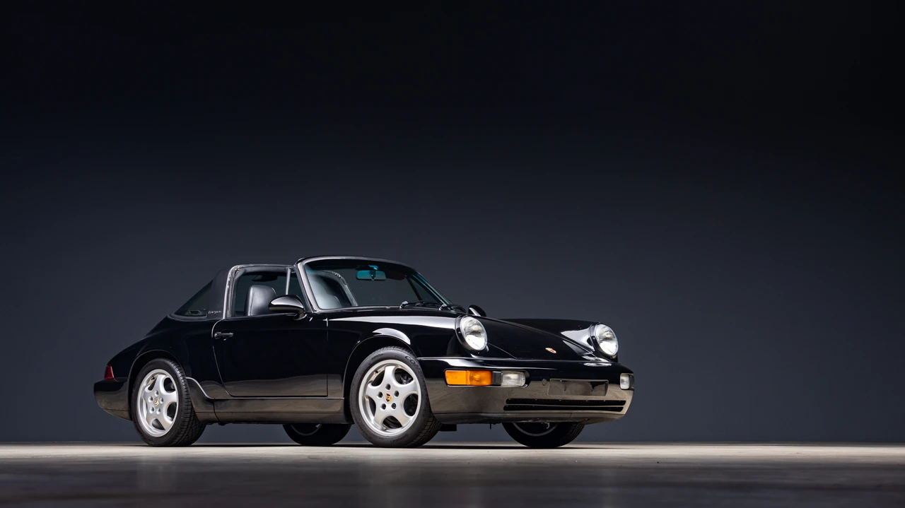 1993 Porsche 964 Carrera 4 - Image 7 of 31