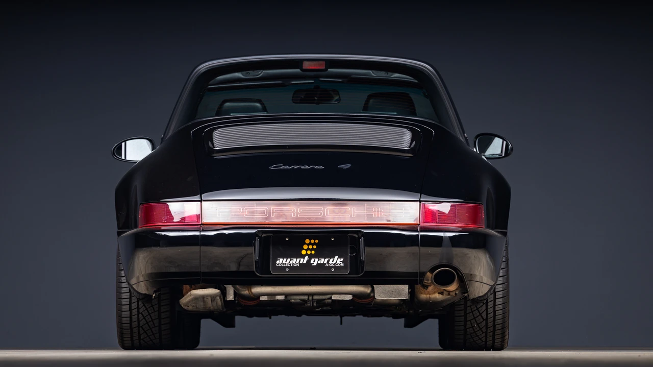 1993 Porsche 964 Carrera 4 - Image 19 of 31