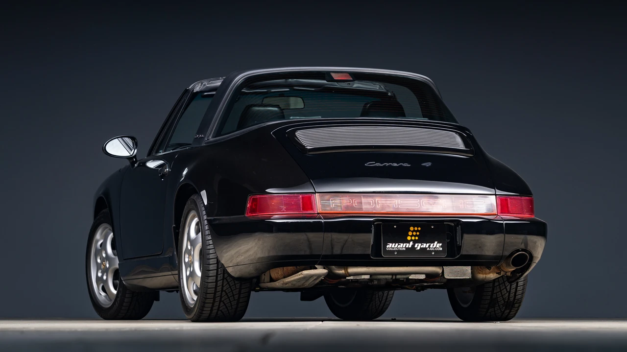 1993 Porsche 964 Carrera 4 - Image 26 of 31
