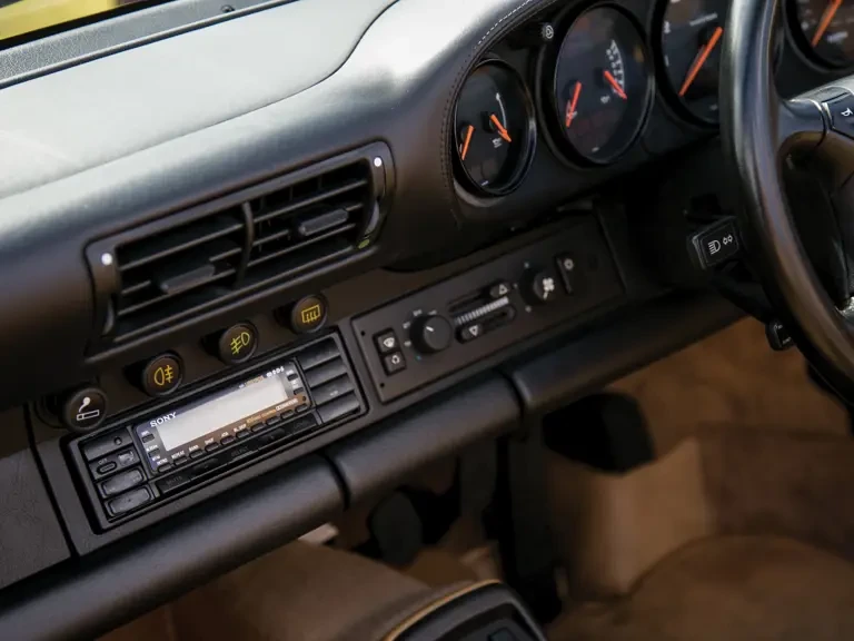 1993 Porsche 964 Turbo - Image 19 of 31