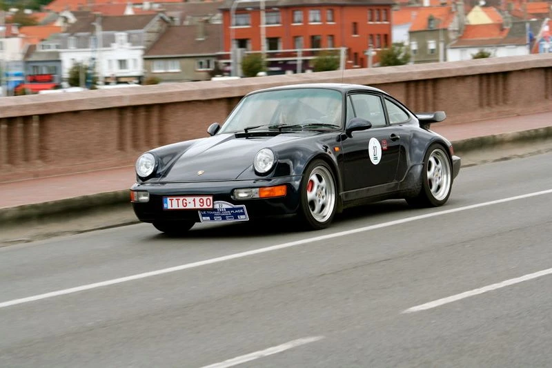 1993 Porsche 964 Turbo - Image 7 of 30