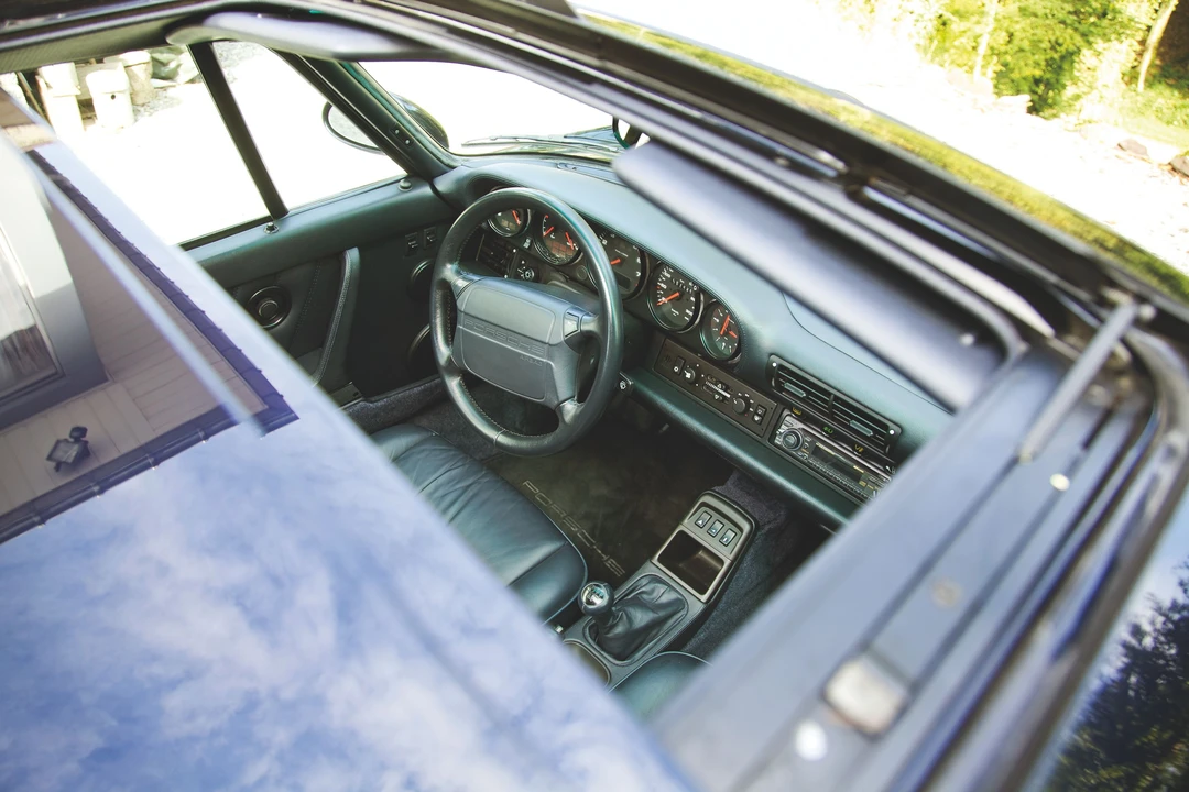 1993 Porsche 964 Turbo - Image 12 of 30
