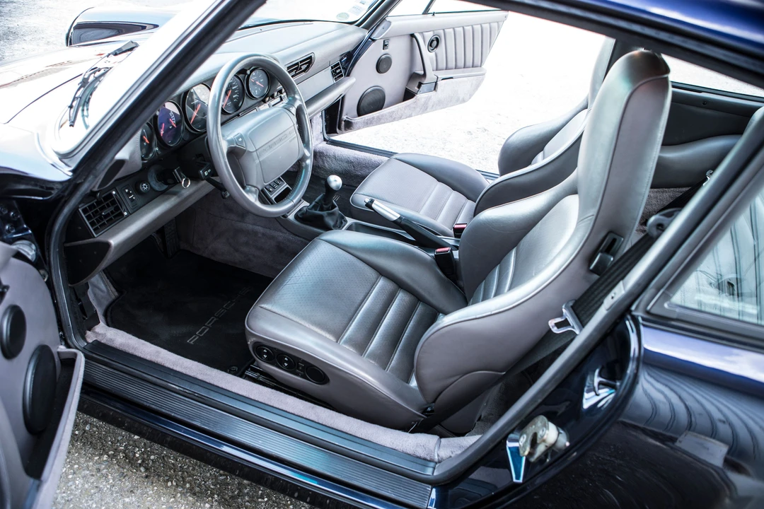 1993 Porsche 964 Turbo - Image 9 of 25