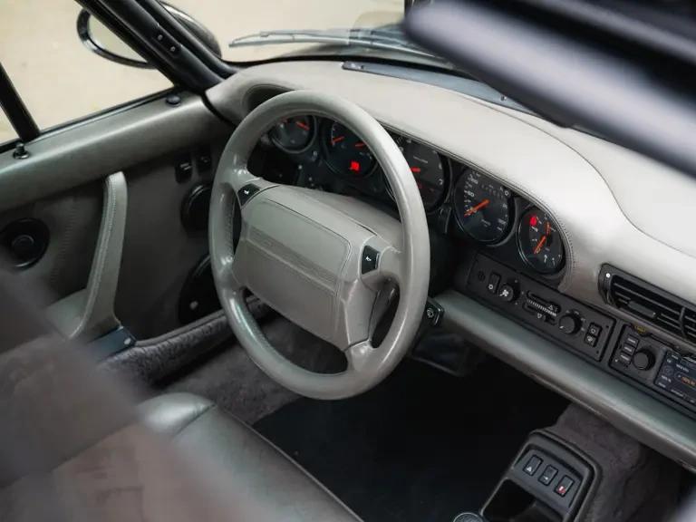 1993 Porsche 964 Turbo - Image 26 of 31