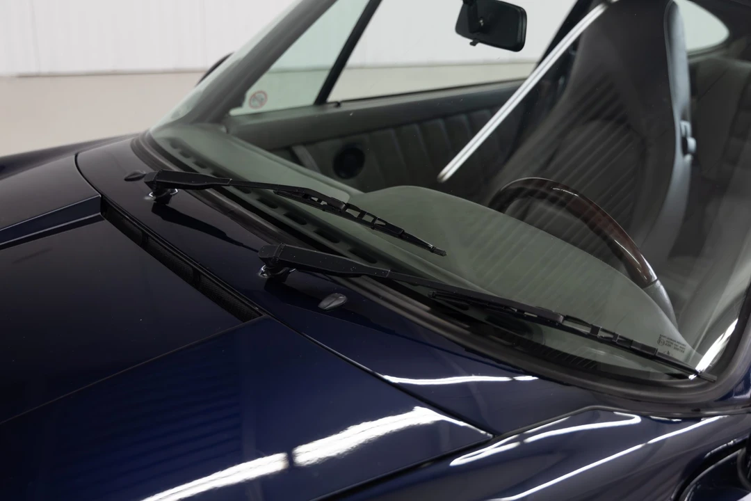 1993 Porsche 964 Turbo - Image 28 of 31