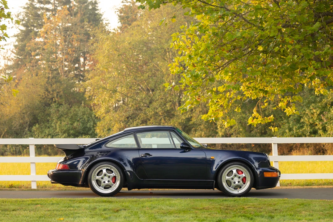 1993 Porsche 964 Turbo - Image 24 of 31