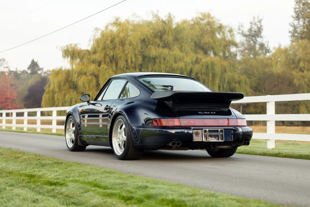 1993 Porsche 964 Turbo - Image 17 of 31