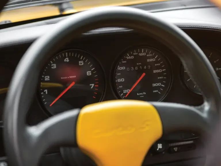1993 Porsche 964 Turbo - Image 11 of 31