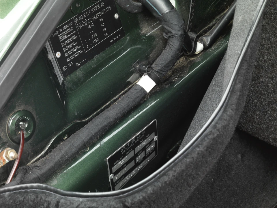1993 Porsche 964 Turbo - Image 18 of 31