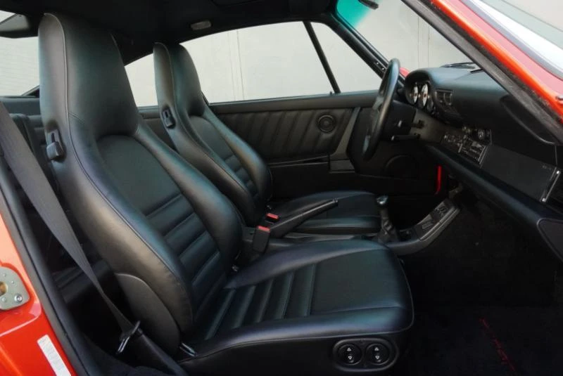 1993 Porsche 911 - Image 28 of 31