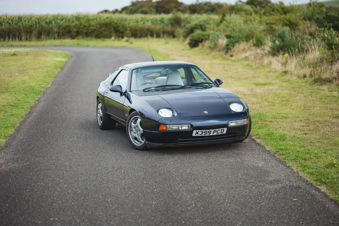 1993 Porsche 928 GTS - Image 11 of 30