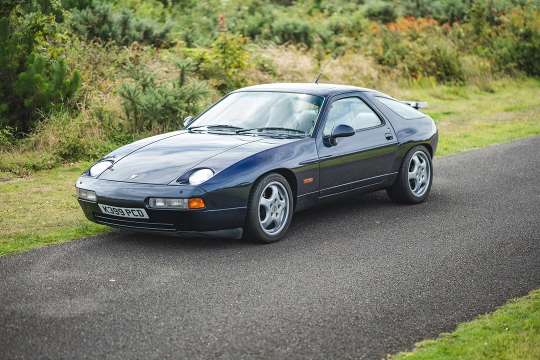 1993 Porsche 928 GTS - Image 16 of 30