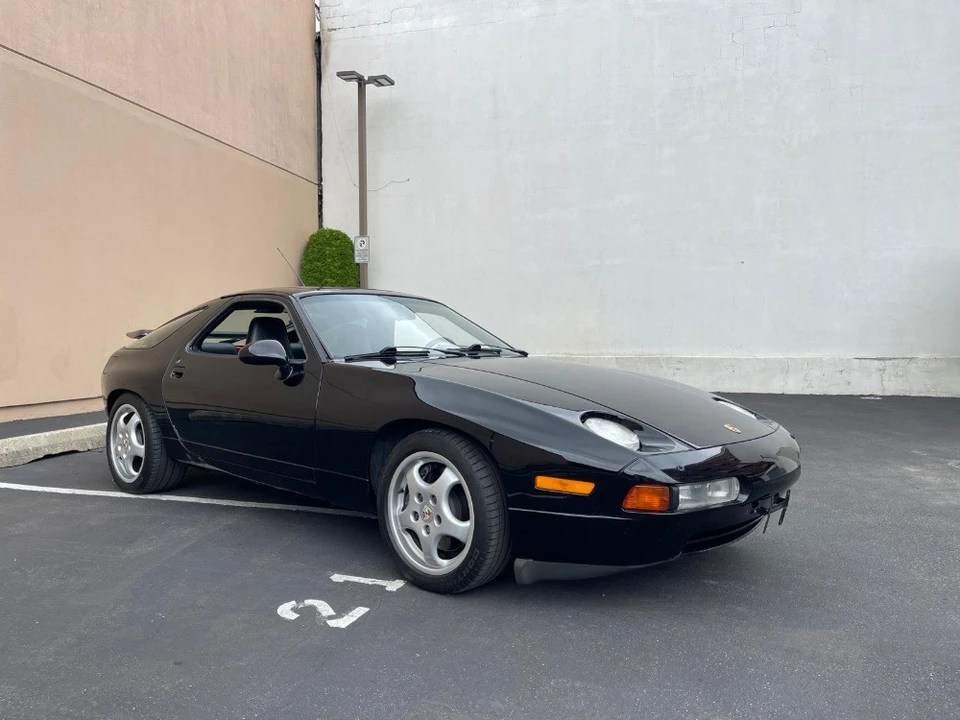 1993 Porsche 928 GTS - Image 2 of 10