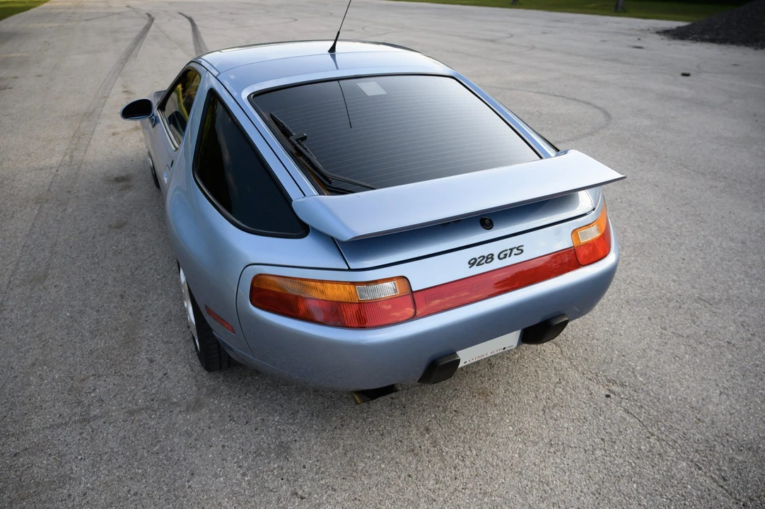 1993 Porsche 928 GTS - Image 12 of 31