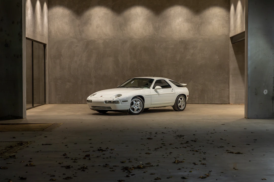 1993 Porsche 928 GTS - Image 3 of 31