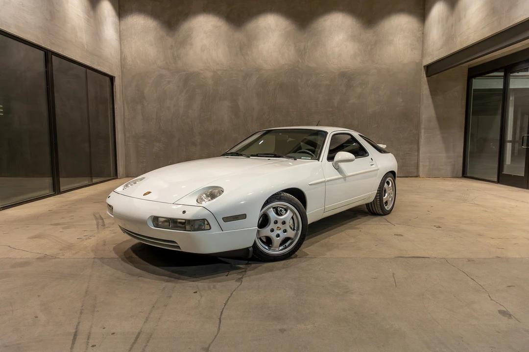 1993 Porsche 928 GTS - Image 10 of 31