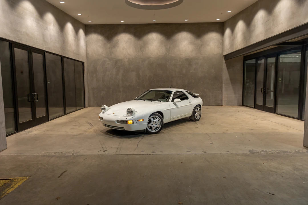 1993 Porsche 928 GTS - Image 16 of 31