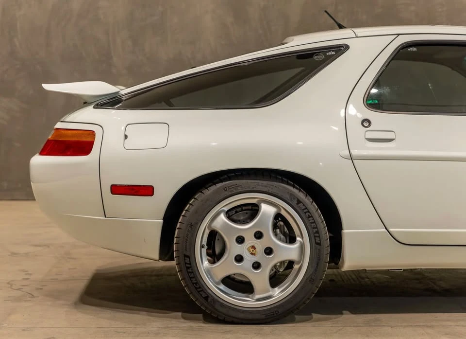1993 Porsche 928 GTS - Image 15 of 20