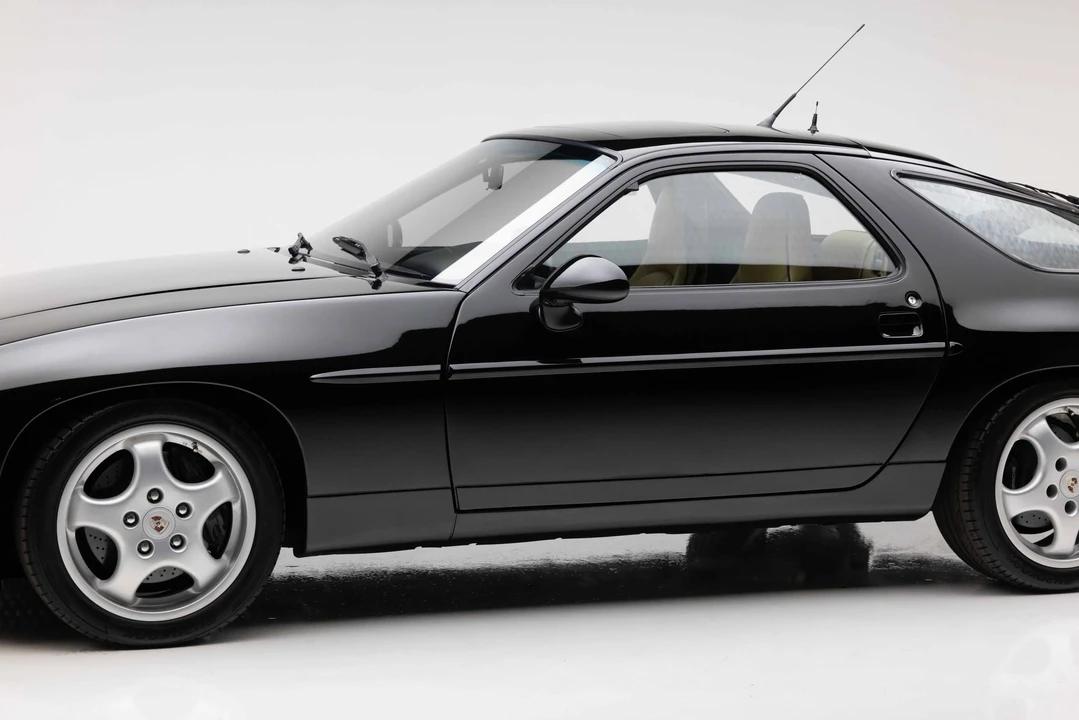 1993 Porsche 928 GTS - Image 22 of 31