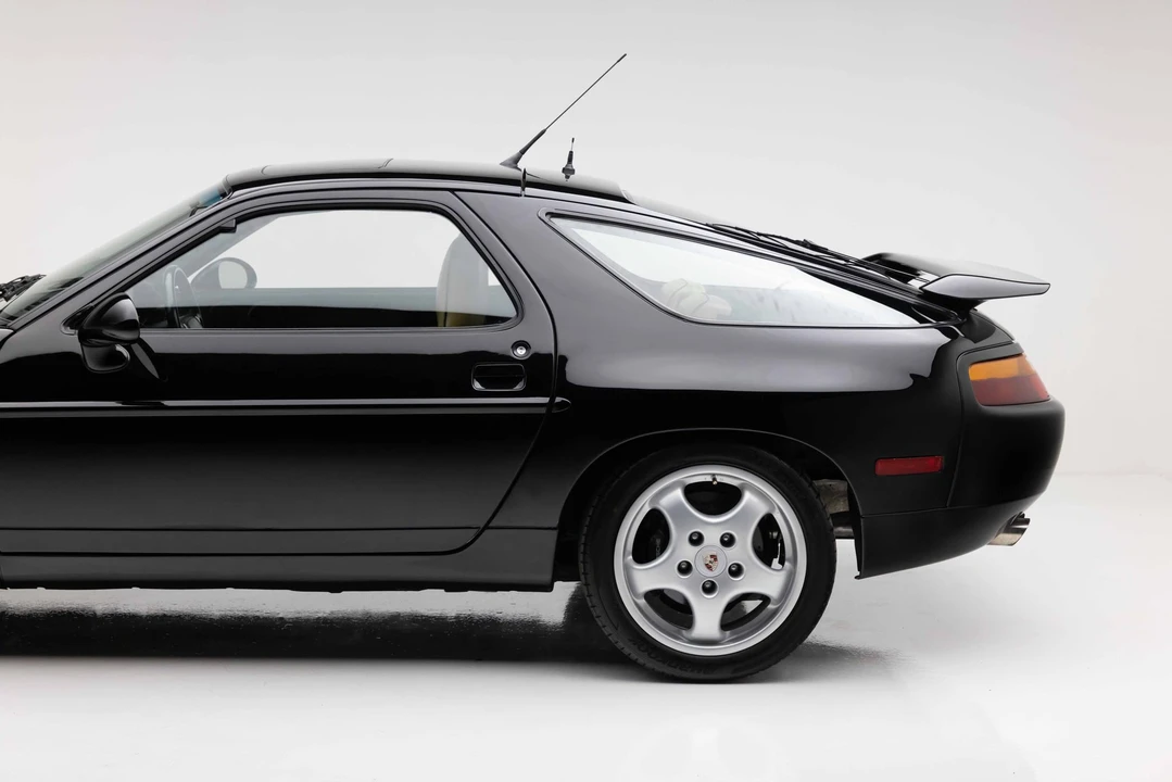 1993 Porsche 928 GTS - Image 28 of 31
