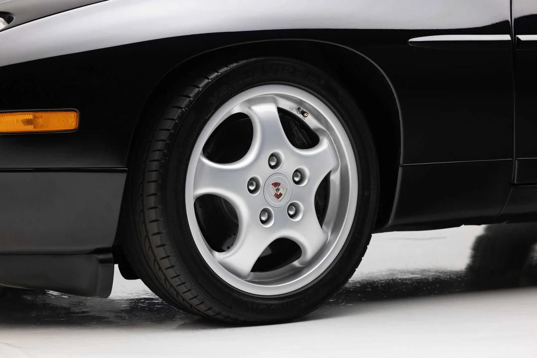 1993 Porsche 928 GTS - Image 29 of 31