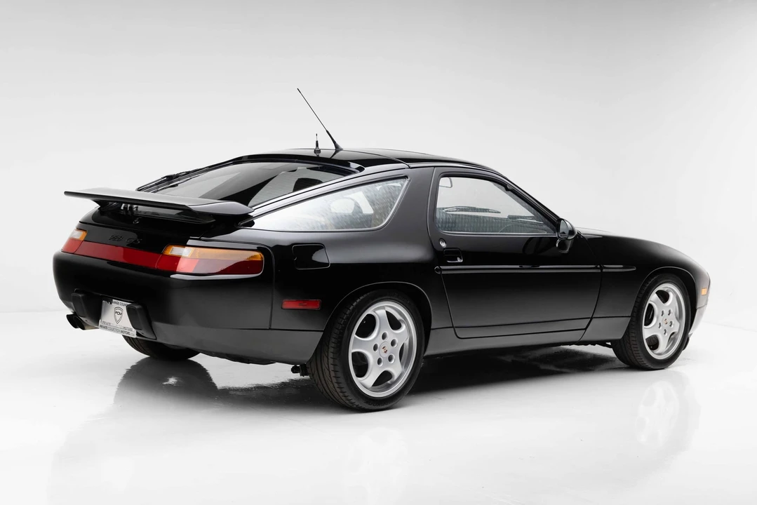 1993 Porsche 928 GTS - Image 9 of 31