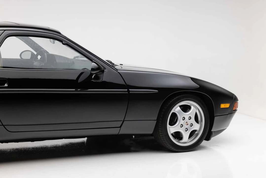 1993 Porsche 928 GTS - Image 24 of 31
