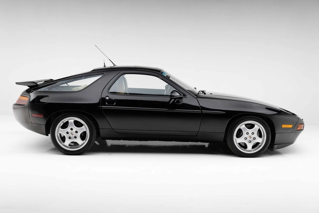 1993 Porsche 928 GTS - Image 6 of 31