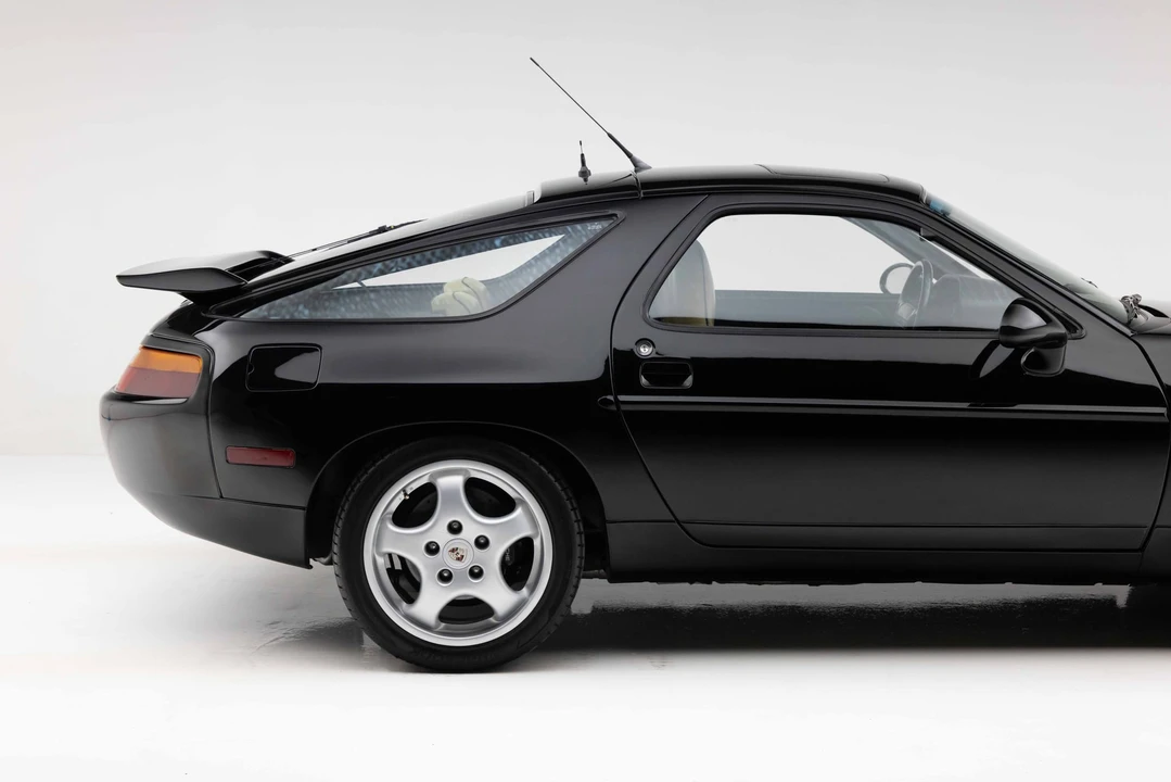 1993 Porsche 928 GTS - Image 27 of 31