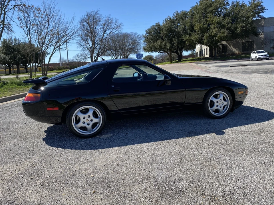 1993 Porsche 928 GTS - Image 4 of 31