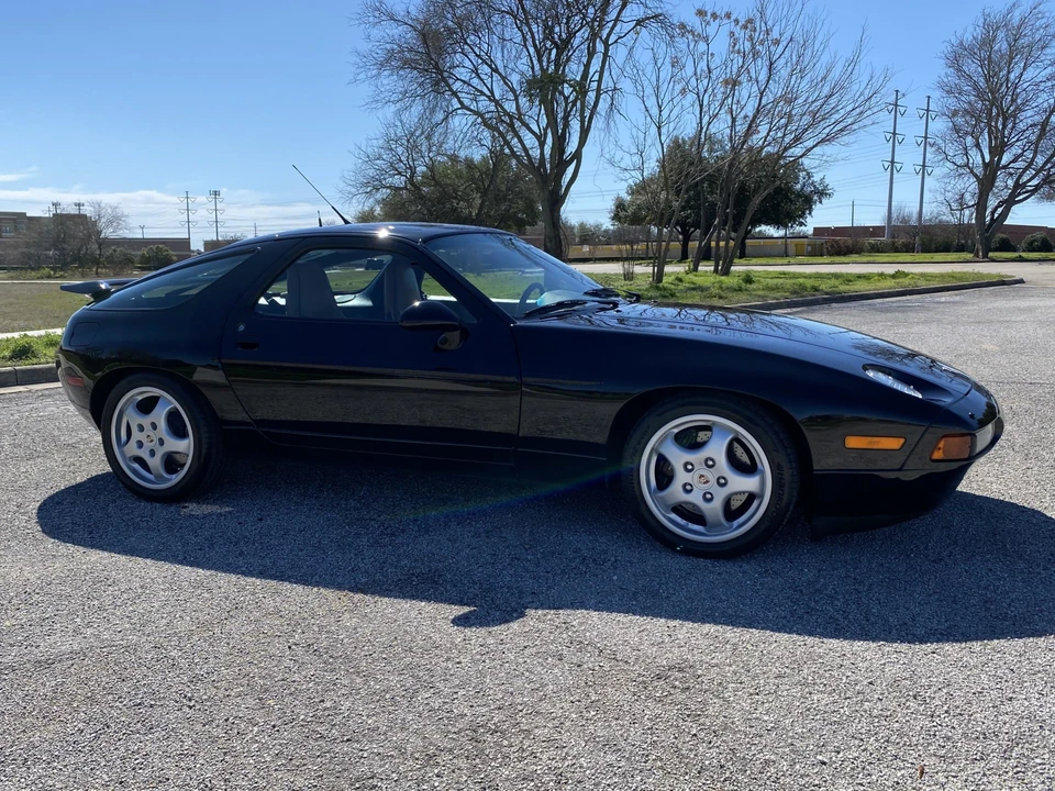 1993 Porsche 928 GTS - Image 5 of 31