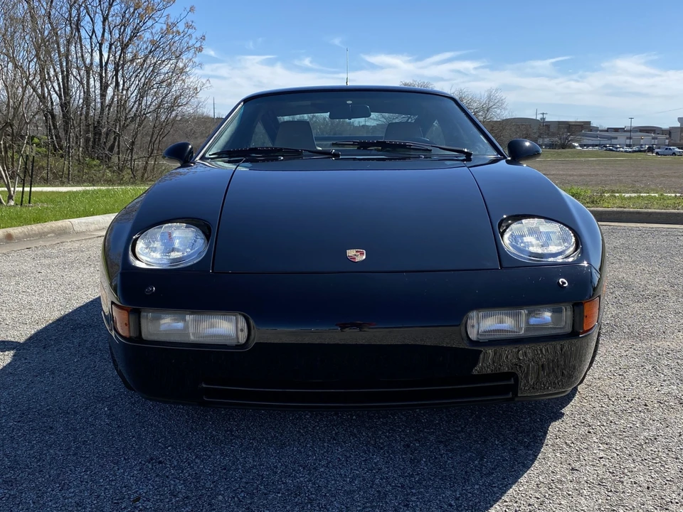 1993 Porsche 928 GTS - Image 9 of 31